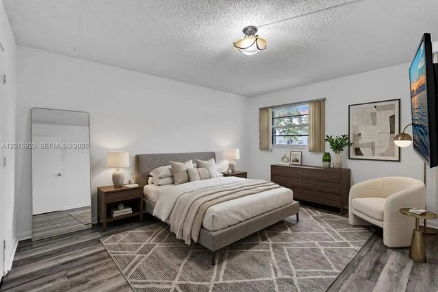 5 of 56 - 1300 Sw 124th Terrace #105p, Pembroke Pines, FL