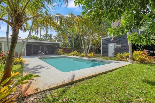 2 of 74 - 2488 Nw South Manor Avenue, Stuart, FL
