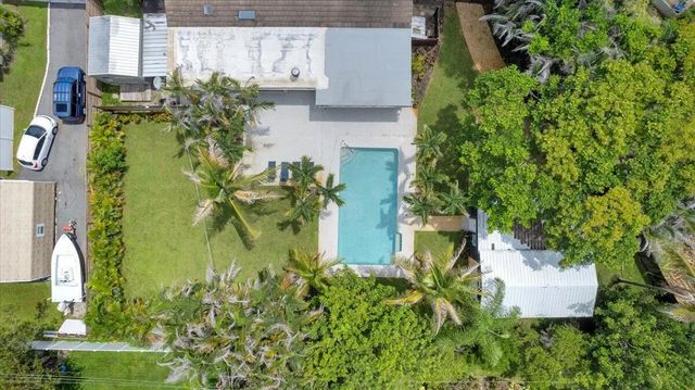 3 of 74 - 2488 Nw South Manor Avenue, Stuart, FL