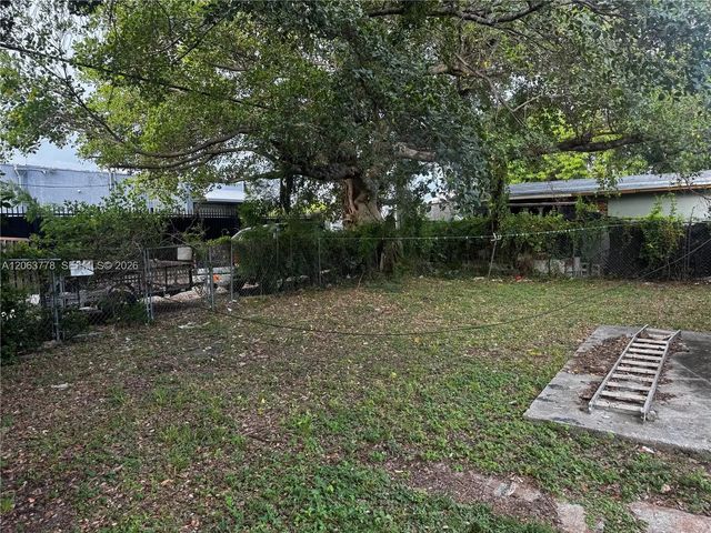 3 of 32 - 1361 Nw 53rd Street, Miami, FL