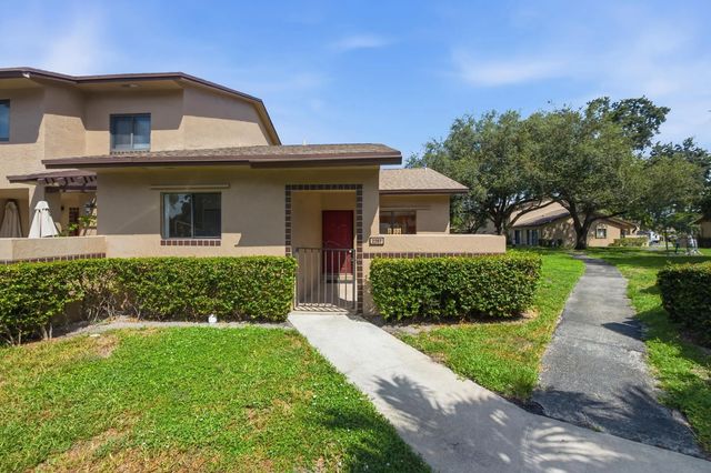 2267 Nw 37th Avenue, Coconut Creek