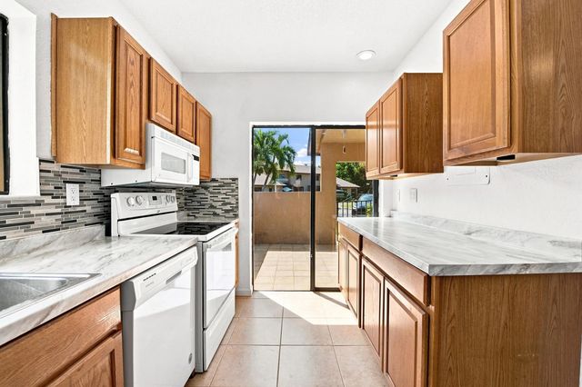 4 of 63 - 2267 Nw 37th Avenue, Coconut Creek, FL