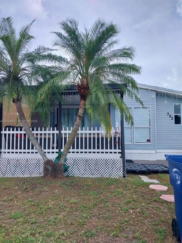 19800 Sw 180th Avenue #392, Miami