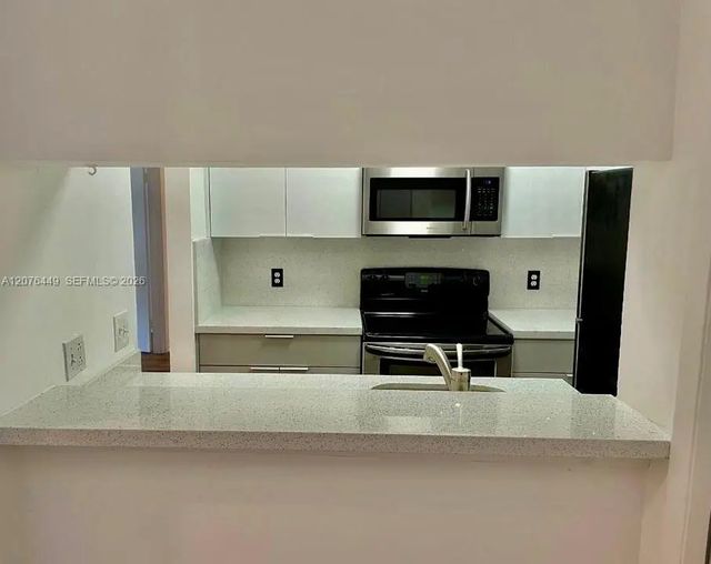 3 of 16 - 4421 W Mcnab Road #20, Pompano Beach, FL
