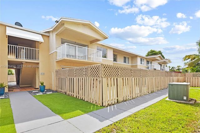 2 of 26 - 4154 Nw 79th Avenue #2a, Doral, FL