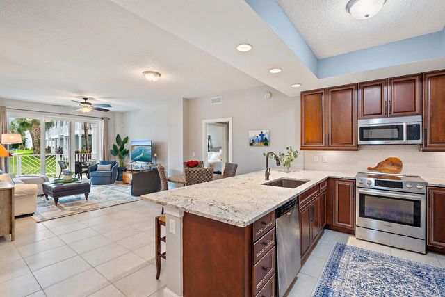 2 of 32 - 814 Bay Colony Drive S, Juno Beach, FL