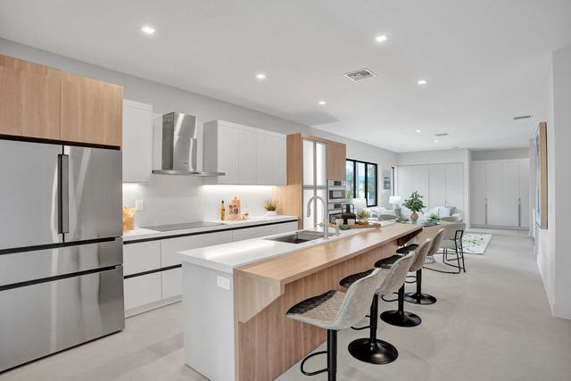 4 of 65 - 1140 Se 6th Terrace, Fort Lauderdale, FL