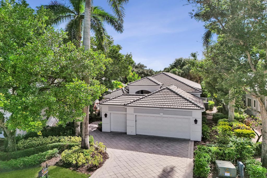 16106 Villa Vizcaya Place, Delray Beach