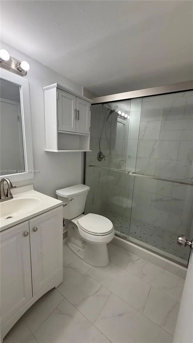 5 of 17 - 2750 W 63rd Place #12-24, Hialeah, FL