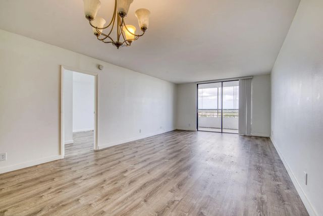 5 of 19 - 600 Three Islands Boulevard #801, Hallandale Beach, FL