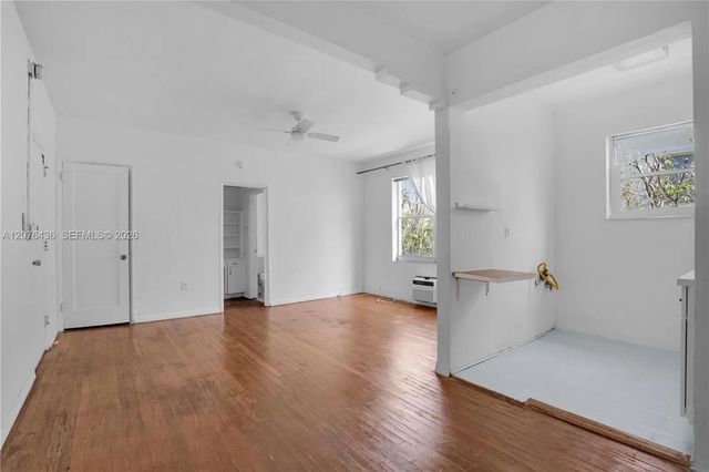 5 of 32 - 1525 Meridian Avenue #106, Miami Beach, FL
