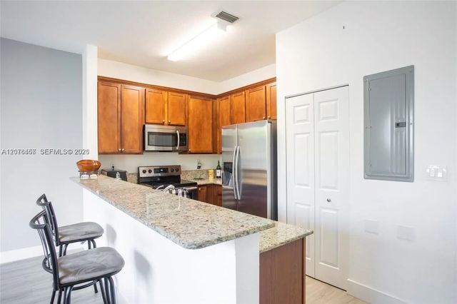 5 of 16 - 8925 Sw 18th Street #404, Miramar, FL