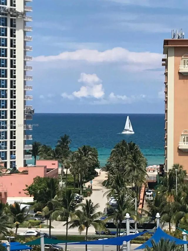 19370 Collins Avenue #805, Sunny Isles Beach