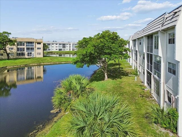 2 of 25 - 8510 Sunrise Lakes Boulevard #301, Sunrise, FL