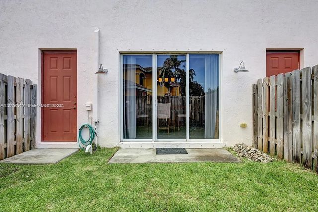 3 of 18 - 2311 Ne 42nd Circle, Homestead, FL