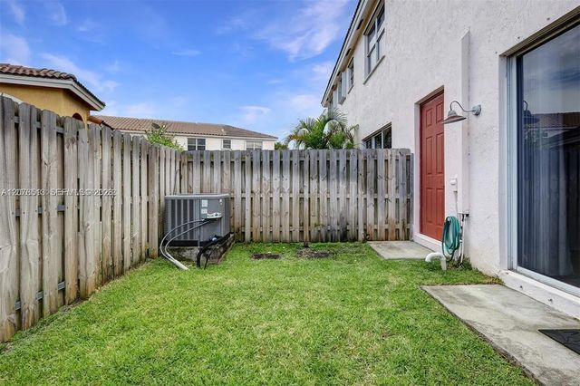 4 of 18 - 2311 Ne 42nd Circle, Homestead, FL