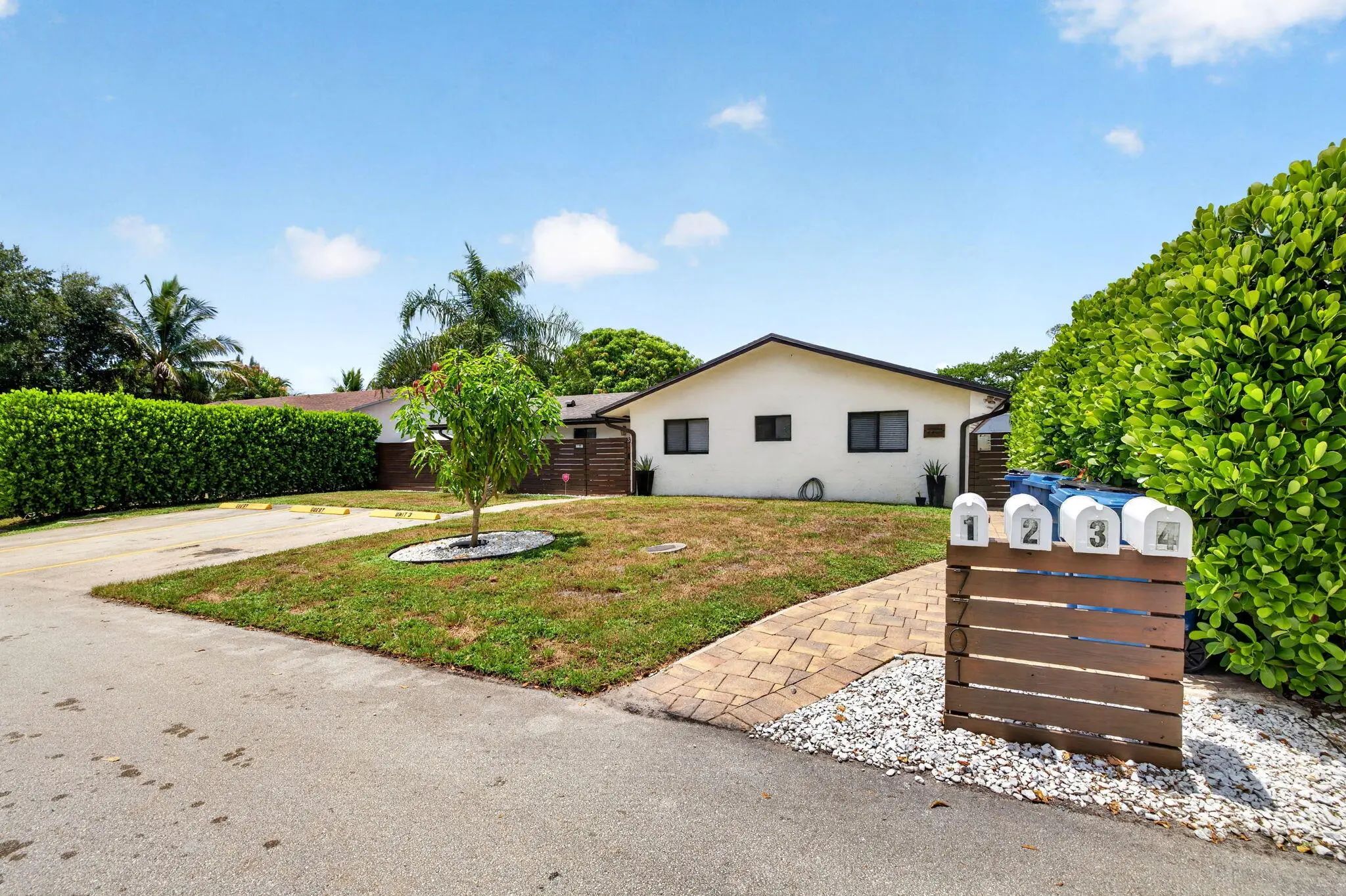 7701 Nw 56th Avenue, Fort Lauderdale