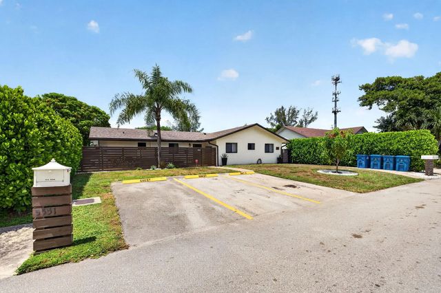 2 of 95 - 7701 Nw 56th Avenue, Fort Lauderdale, FL