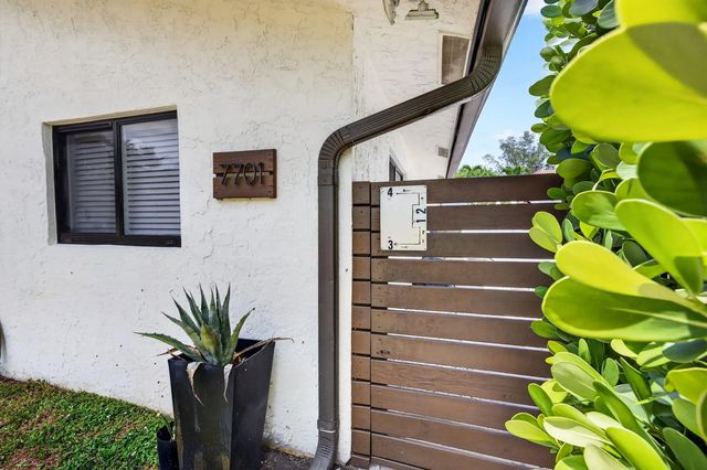 4 of 95 - 7701 Nw 56th Avenue, Fort Lauderdale, FL