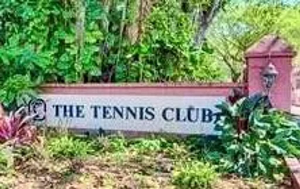 610 Tennis Club Drive #408, Fort Lauderdale