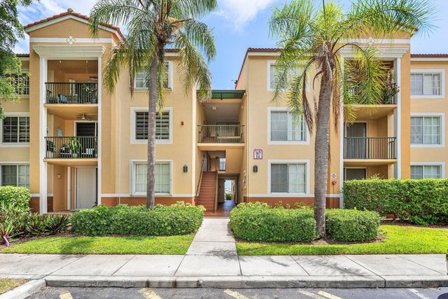 2 of 47 - 167 Yacht Club Way #205, Hypoluxo, FL