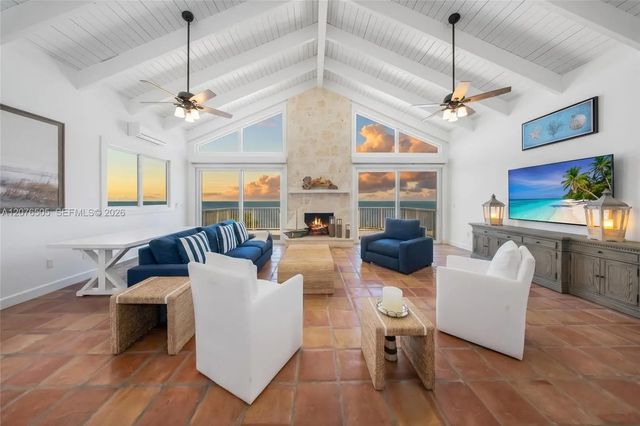 316 N Dr, Islamorada