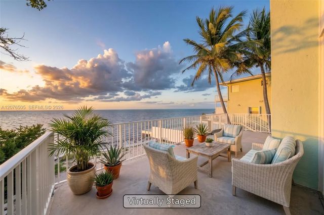 2 of 45 - 316 N Dr, Islamorada, FL