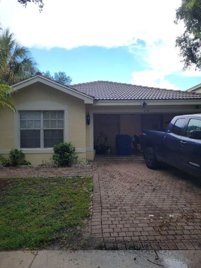 638 Peppergrass Run, Royal Palm Beach