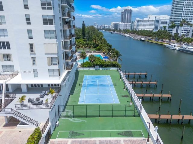 3 of 46 - 4101 Pine Tree Drive #1105, Miami Beach, FL