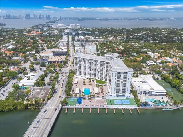 5 of 46 - 4101 Pine Tree Drive #1105, Miami Beach, FL
