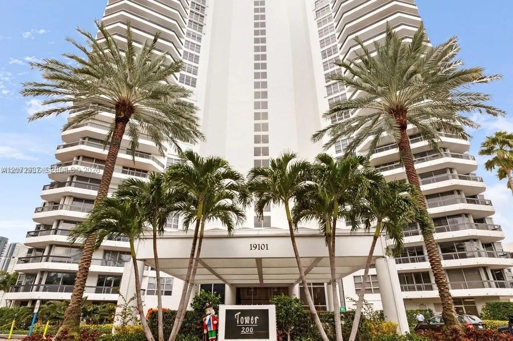 19101 Ne 36th Court #1602, Aventura