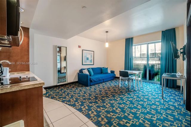 3 of 27 - 1060 Ocean Drive #d206, Miami Beach, FL