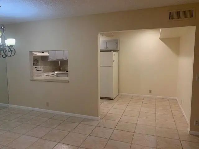 4 of 12 - 801 Sky Pine Way #d2, Greenacres, FL