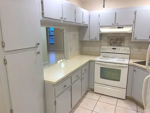 5 of 12 - 801 Sky Pine Way #d2, Greenacres, FL