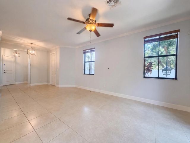 3 of 28 - 4967 Nw 59th Street, Tamarac, FL