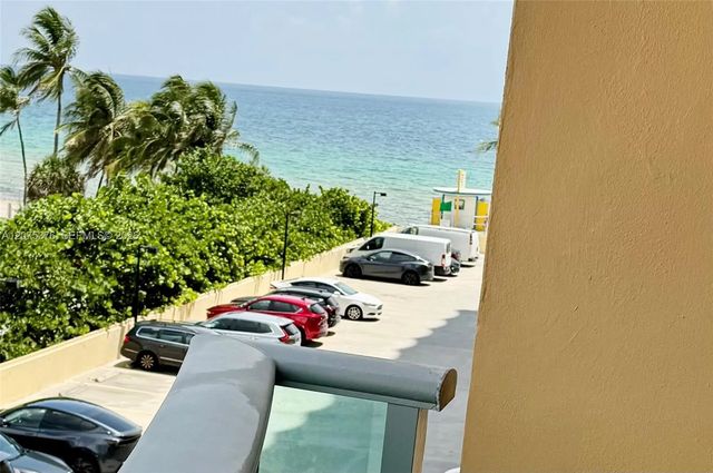 2501 S Ocean Drive #439, Hollywood