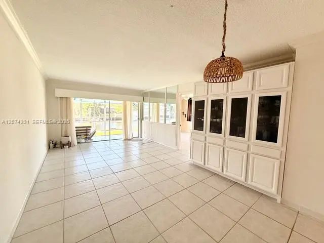 5 of 41 - 455 Paradise Isle Boulevard #109, Hallandale Beach, FL