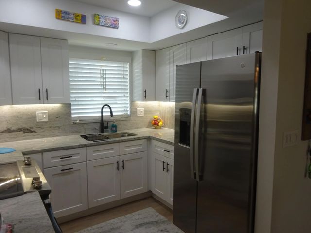 3 of 19 - 2864 Crosley Drive E #a, West Palm Beach, FL