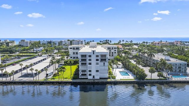 4 of 40 - 2860 S Ocean Boulevard #302, Palm Beach, FL