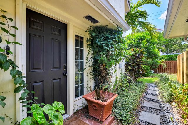 4 of 44 - 11290 Glen Oaks Court, North Palm Beach, FL