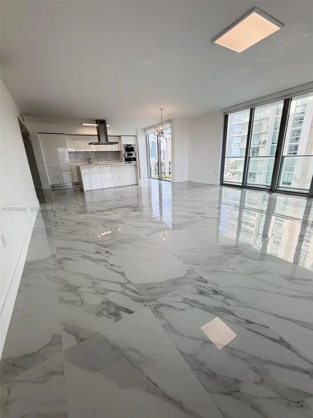 4 of 38 - 330 Sunny Isles Boulevard #5-1008, Sunny Isles Beach, FL