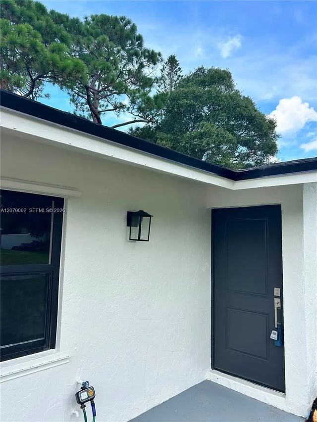 3 of 30 - 5701 Myrtle Drive, Fort Pierce, FL