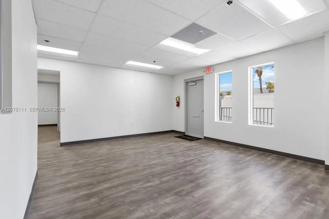 5 of 8 - 1924-1928 Nw 82nd Avenue #8-1924, Doral, FL