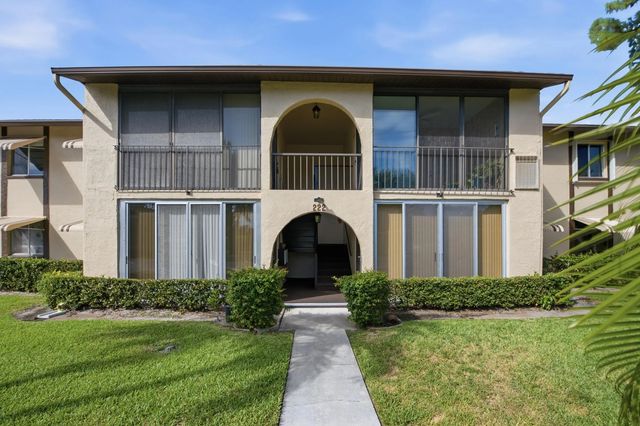 222 Pine Hov Circle #a-2, Greenacres