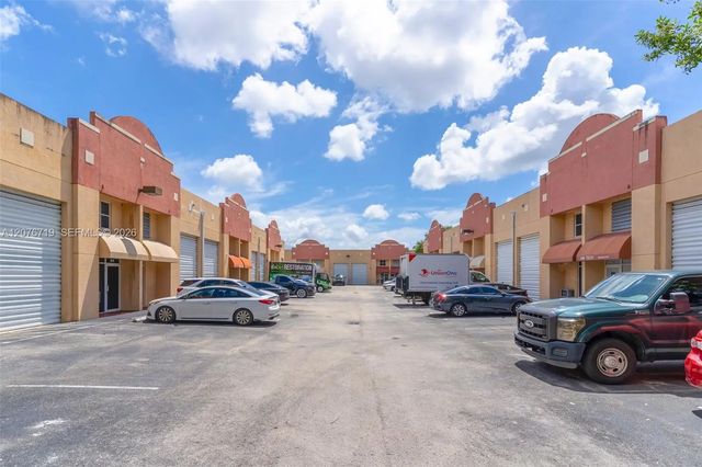 4 of 19 - 12361 Sw 128th Court #204, Miami, FL