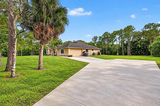 15664 89th Place N, The Acreage
