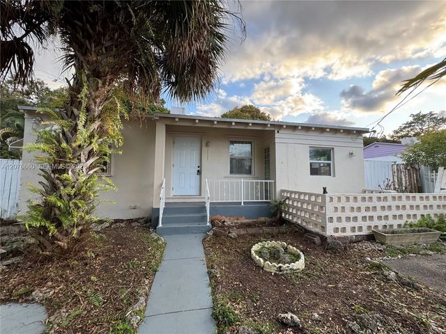 748 Ne 127th Street, North Miami