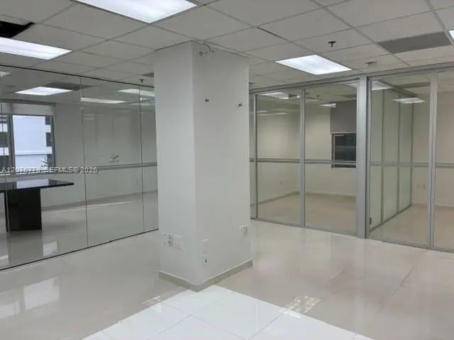 3 of 9 - 1000 Brickell Avenue #7a, Miami, FL