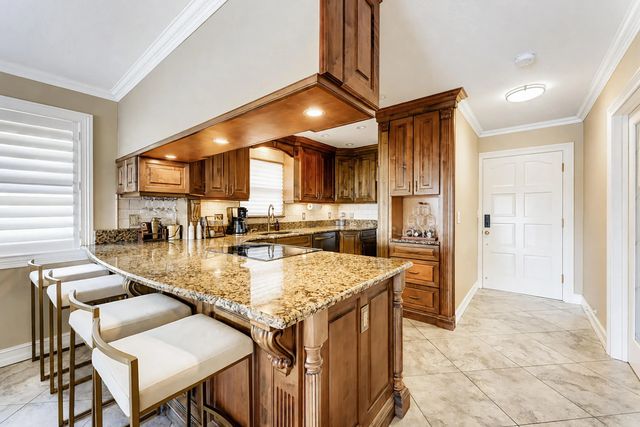 5 of 28 - 326 Northlake Drive #201, North Palm Beach, FL