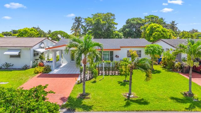 4200 Nw 52nd Avenue, Lauderdale Lakes